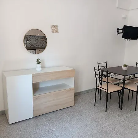 Manu,'us House Appartamento *